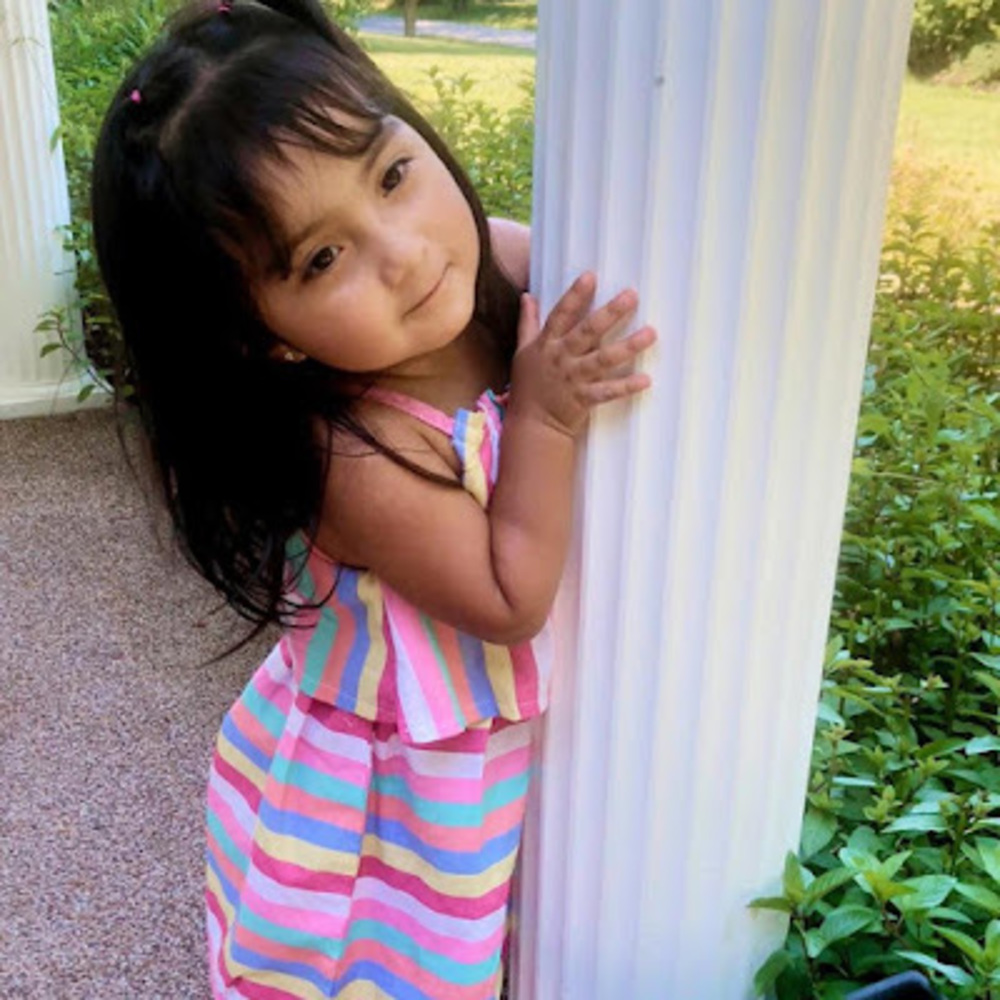 Meet your Posher, Mirna